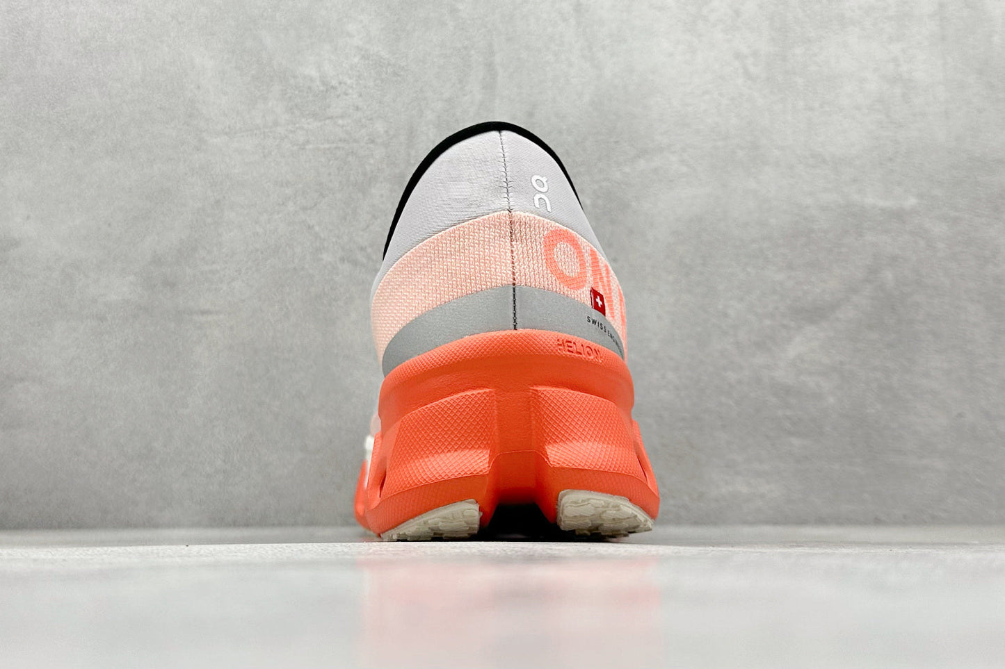 On Cloudmonster 2 M Glacier Tangerine