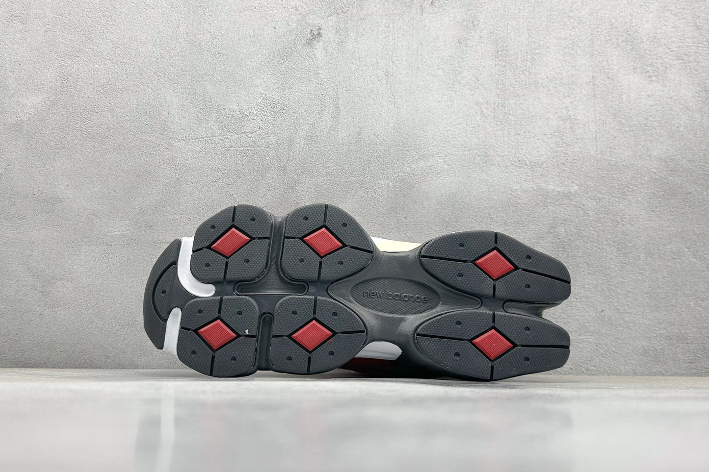 New Balance 9060 Carbon Grey Red