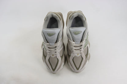 New Balance 9060 Oatmeal