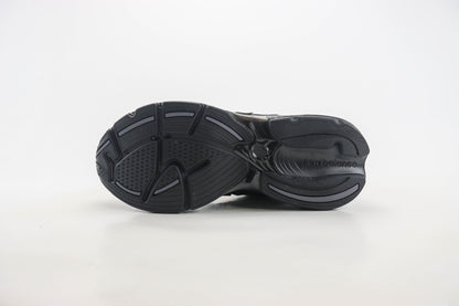 New Balance 2010 Black Iridescent