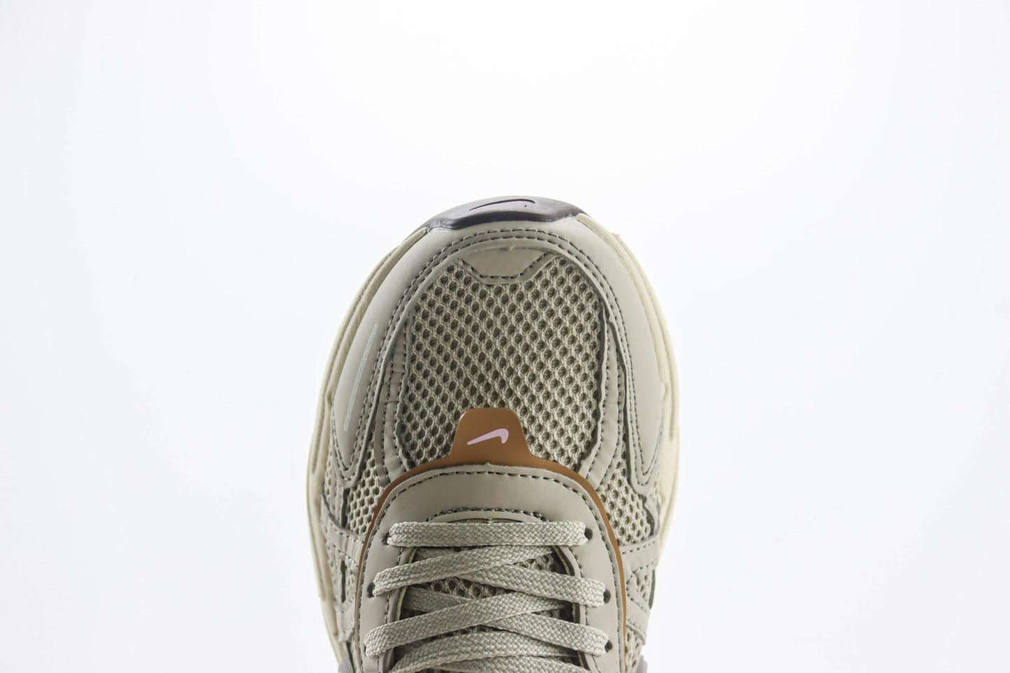 Nike V2K Run Light Orewood Brown