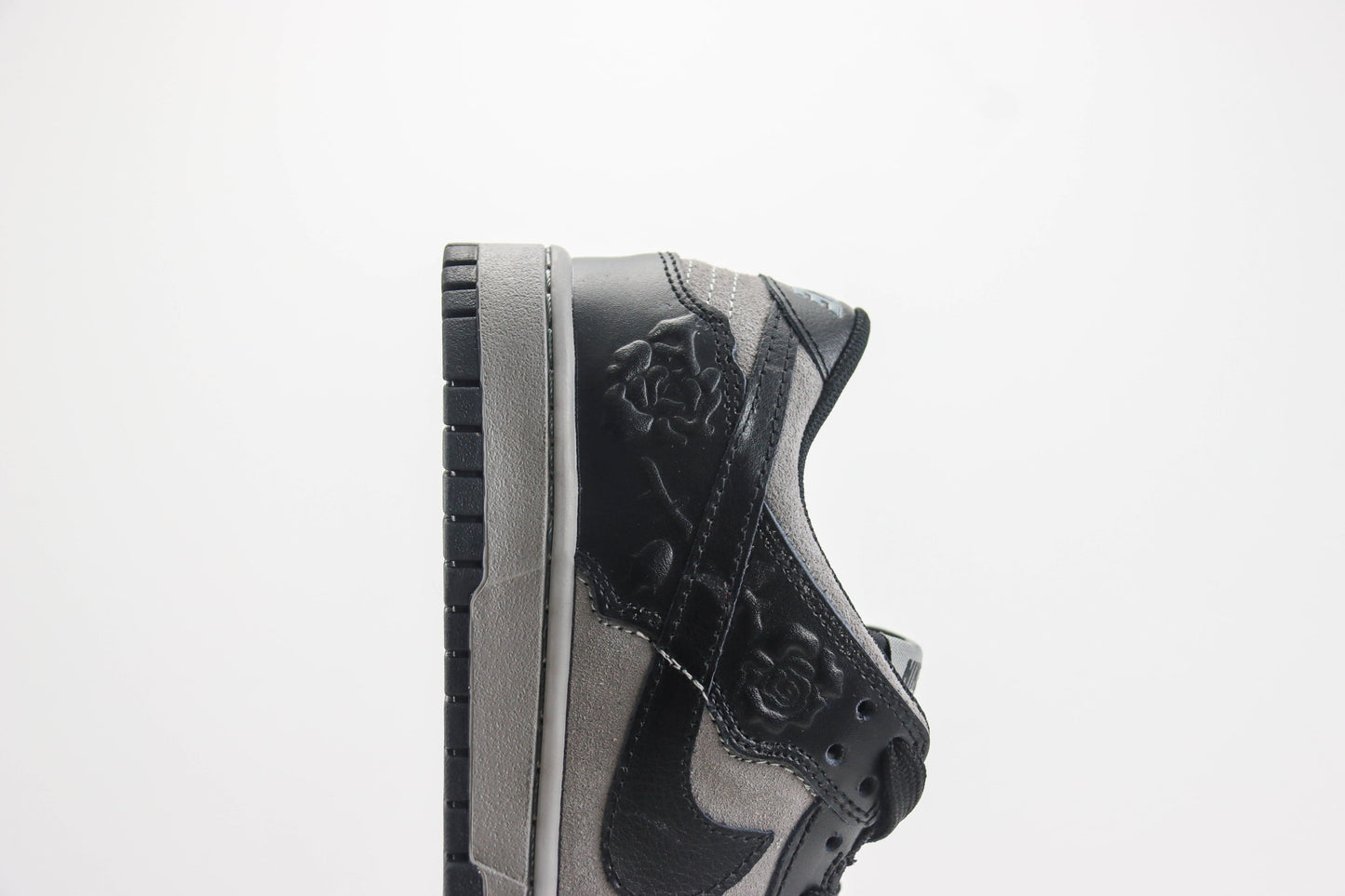 Nike Dunk Low Black Roses