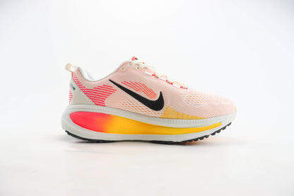Nike Vomero 18 Sail Bright Crimson