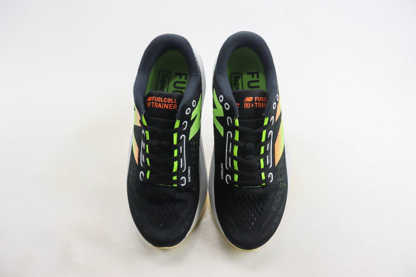 New Balance FuelCell SuperComp Trainer v3 Black Bleached Lime Glo