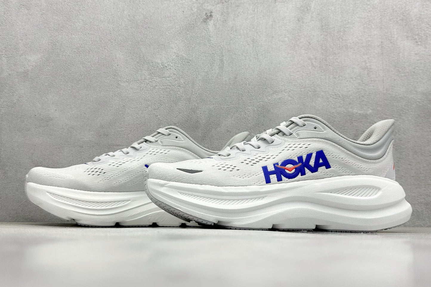 HOKA ONE ONE Bondi 9  Cosmic Grey Ultramarine