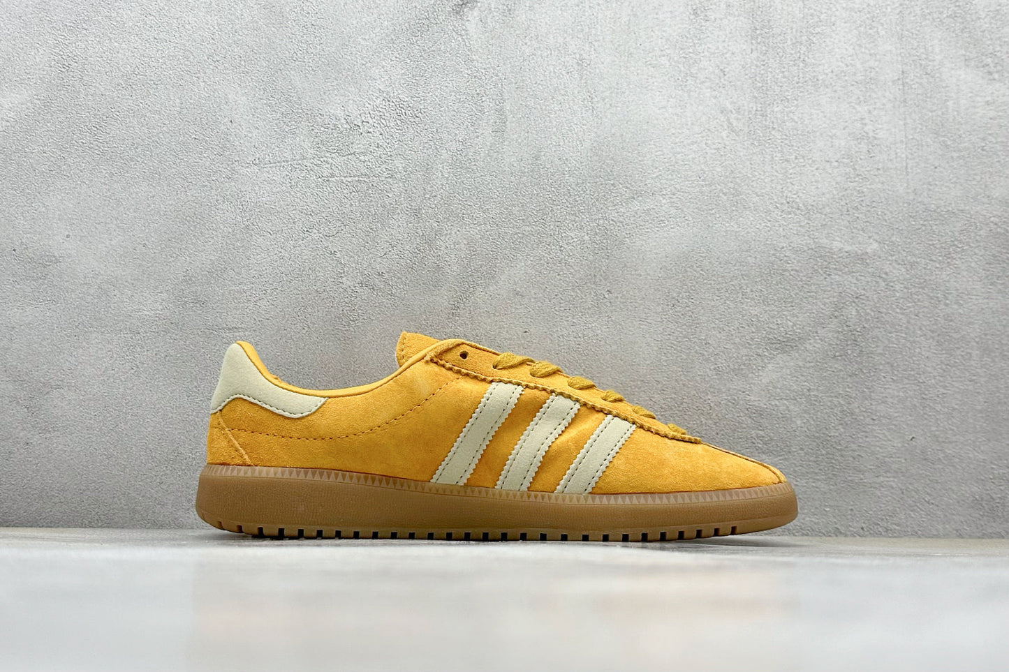 Adidas Bermuda Collegiate Bold Gold