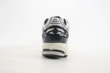 New Balance 1906R Silver Metallic Black