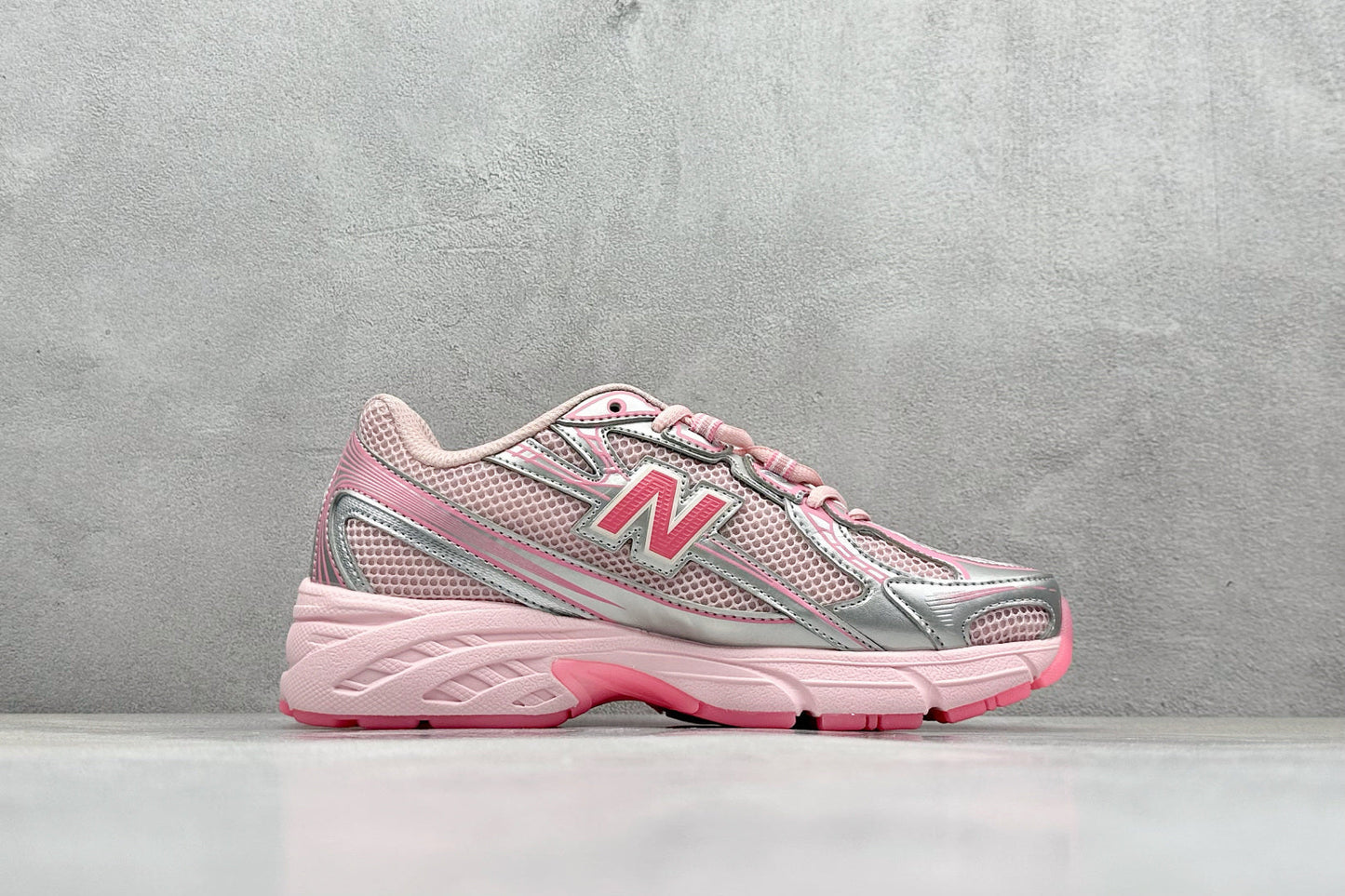 New Balance série 740 Pink
