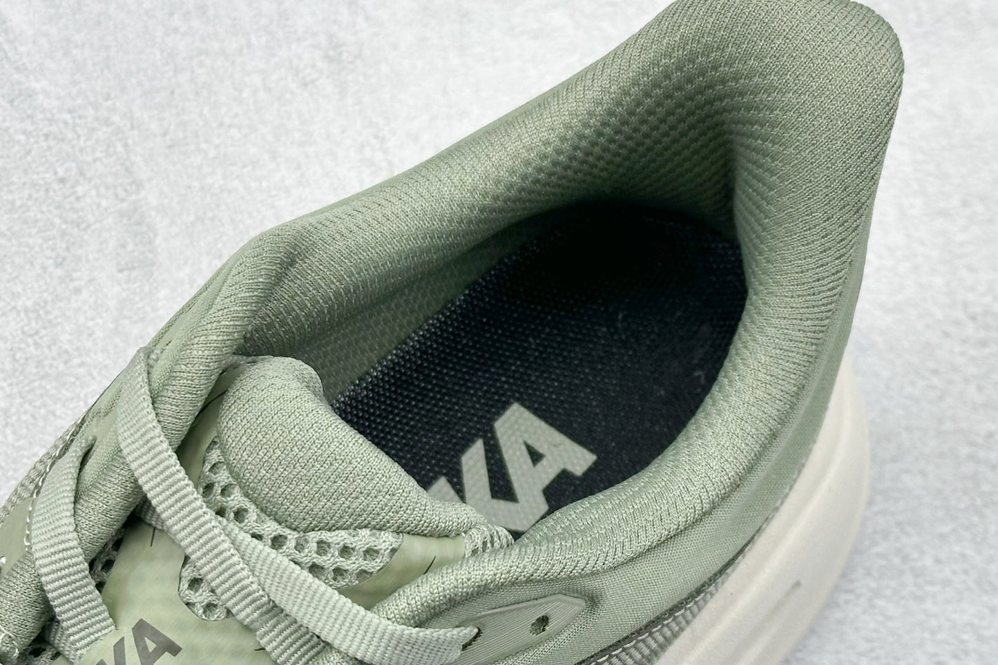 HOKA ONE ONE Bondi 9 Sea Moss Eucalyptus