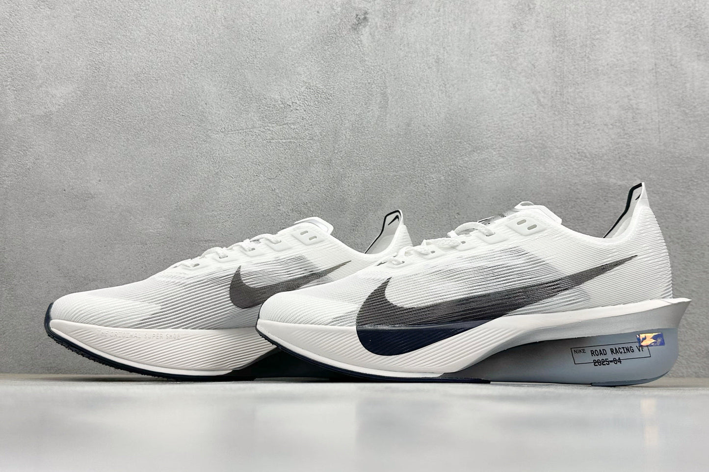 Nike Vaporfly NEXT% 4 White Obsidian Mist