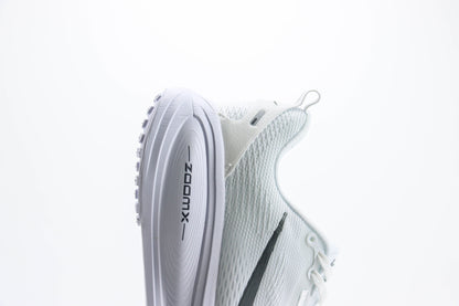 Nike Vomero 18 All White