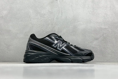 New Balance 740 Black & Silver Metallic