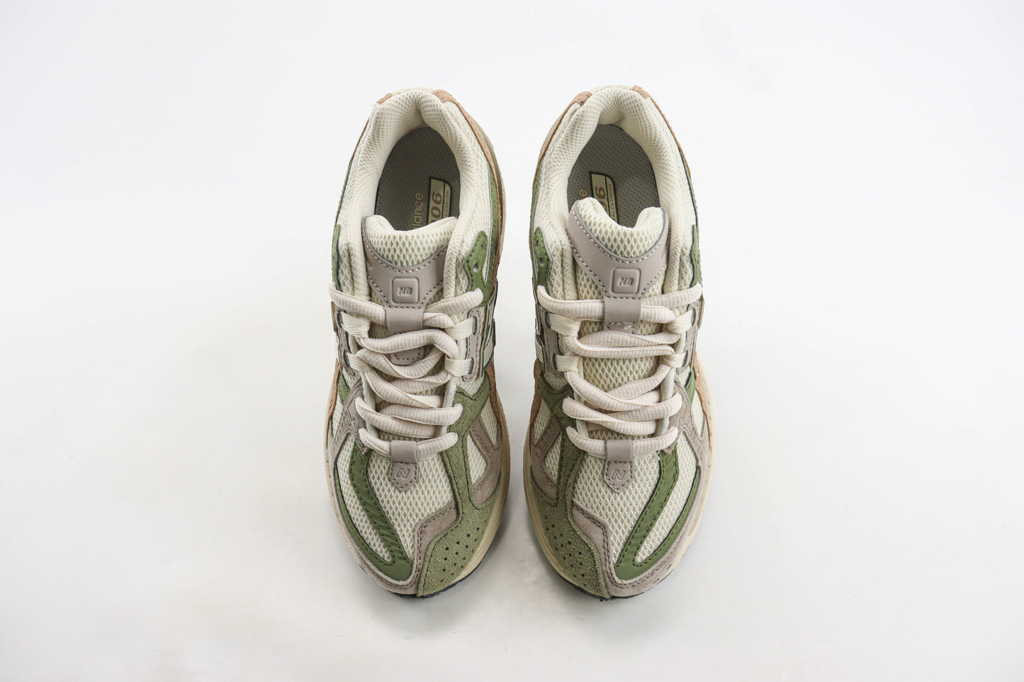 New Balance 1906U Linen Dark Olivine