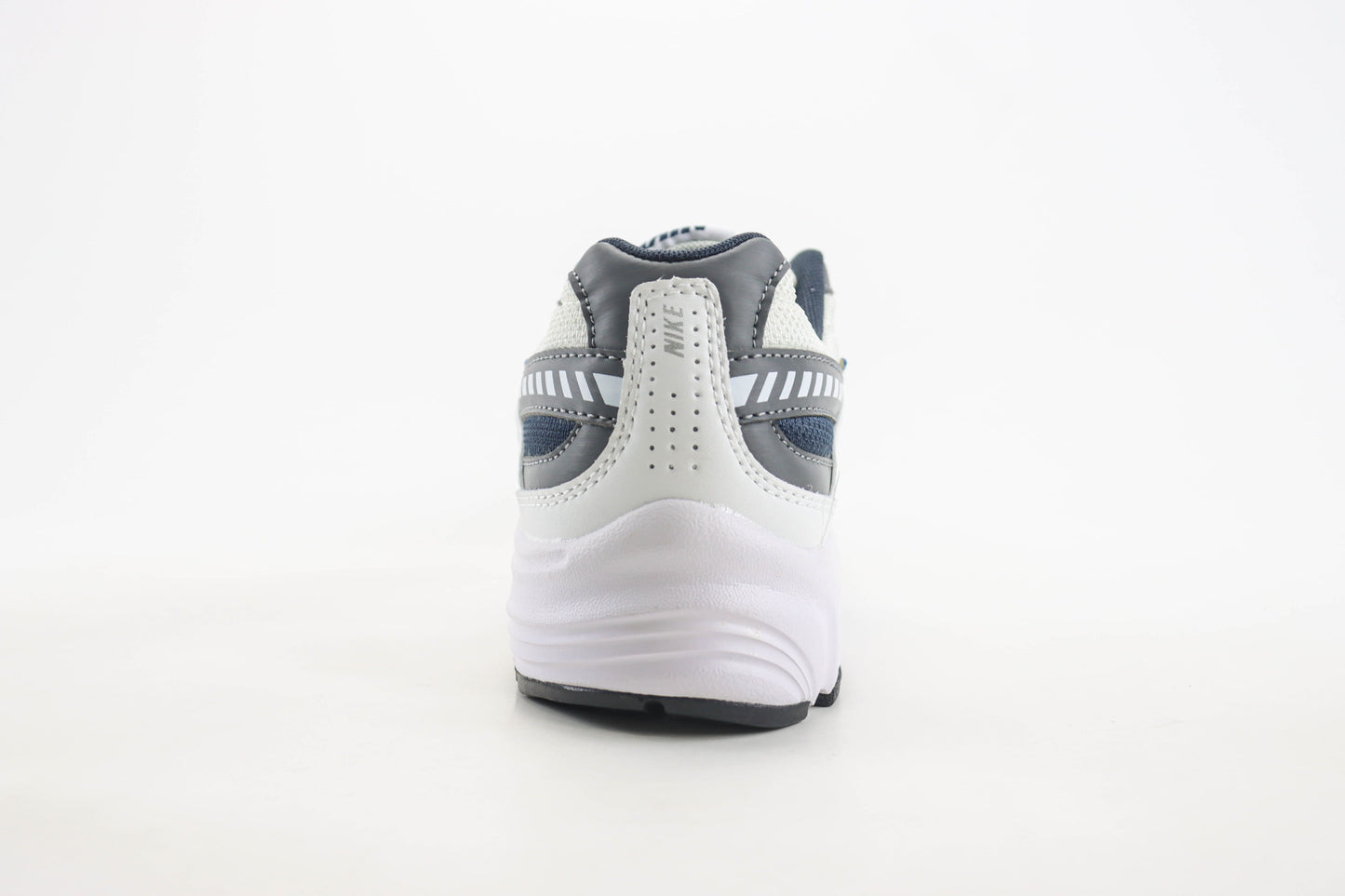 Nike Initiator White Obsidian Metallic Cool Grey