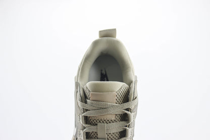 Nike V2K Run Light Orewood Brown