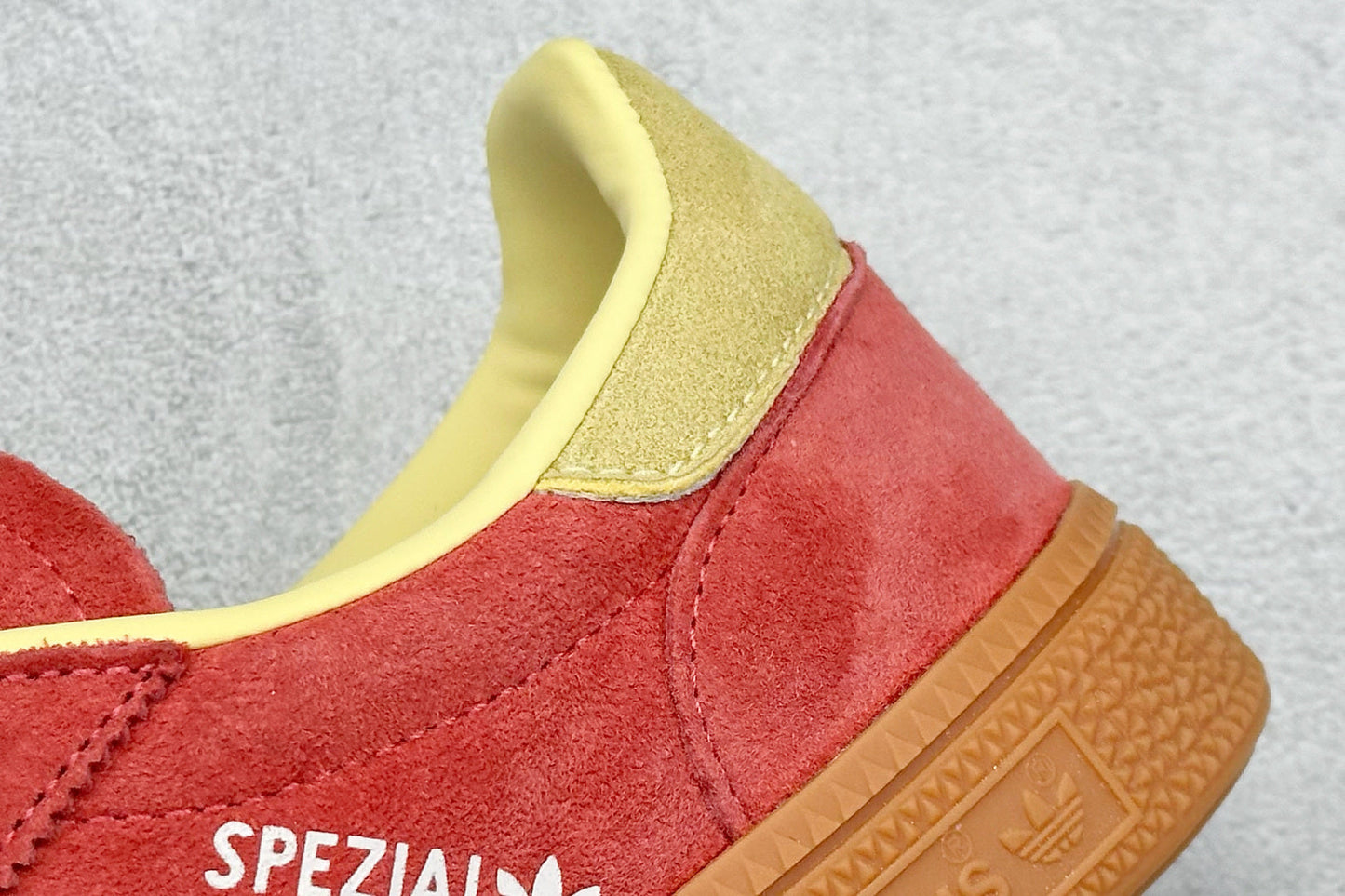 Adidas Handball Spezial Preloved Scarlet Almost Yellow