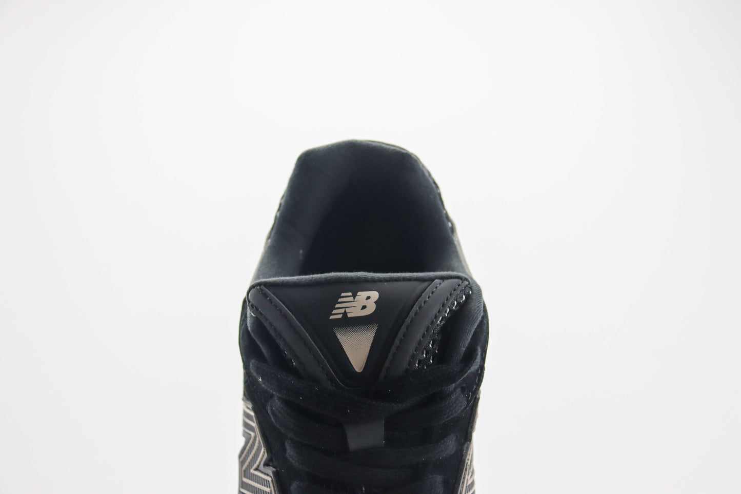 New Balance 2010 Black Shadow Grey