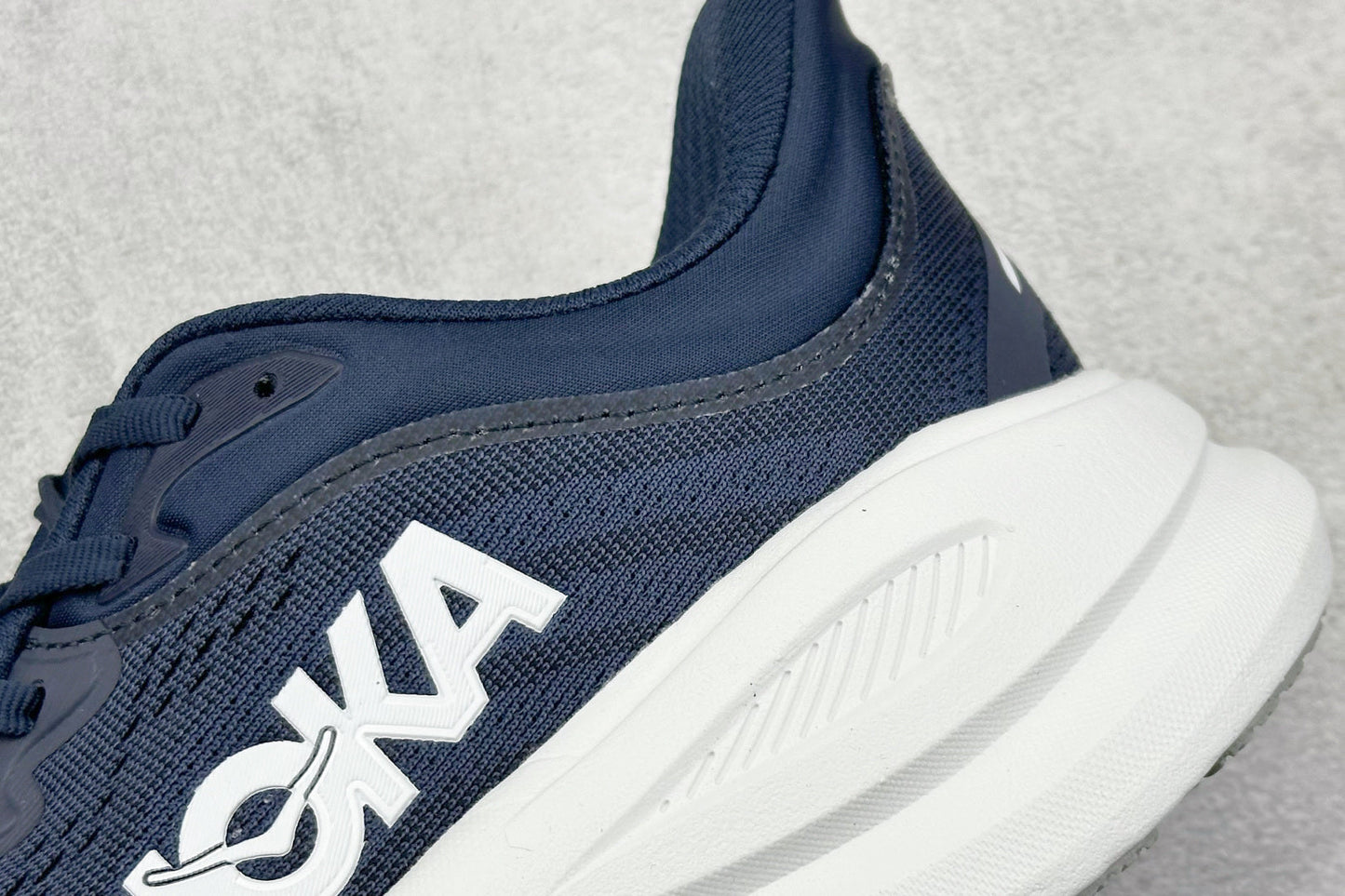 HOKA ONE ONE Bondi 9 Varsity Navy White