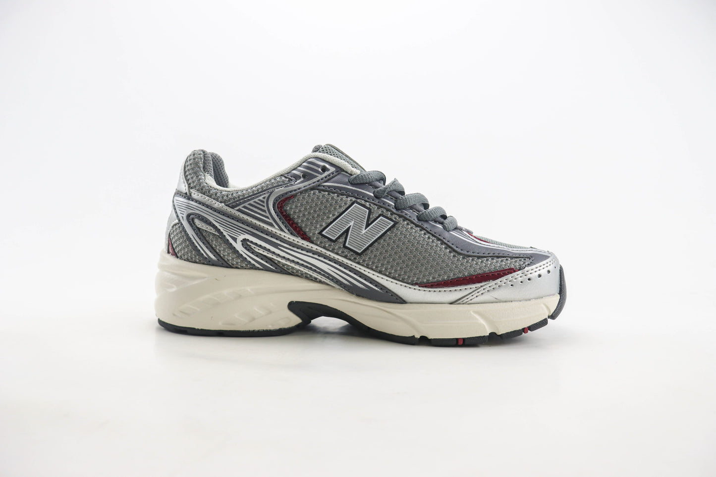 New Balance 740 Silver Metallic Grey