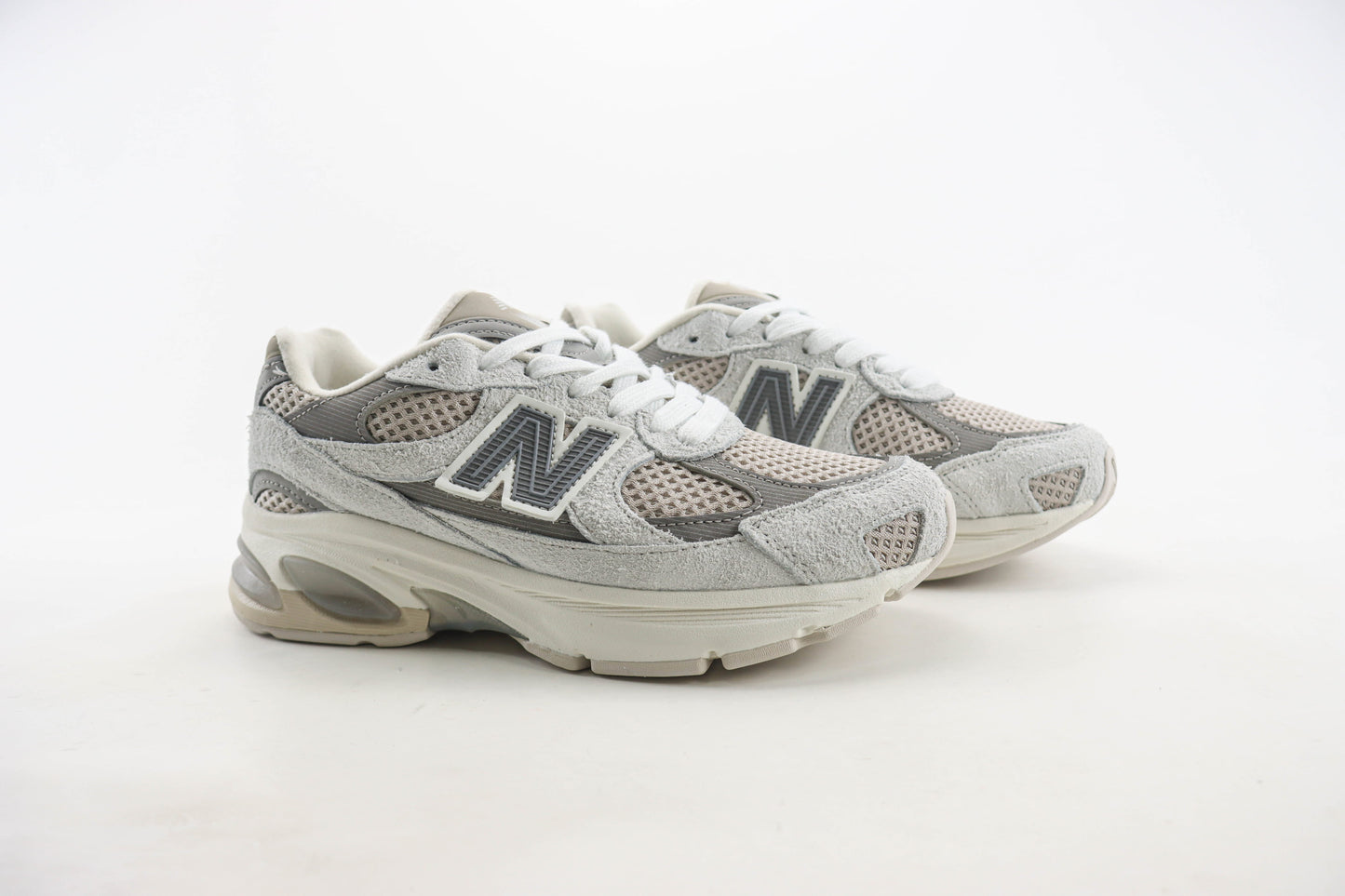 New Balance 2010 Nimbus Cloud