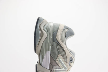 New Balance 9060 Raincloud Truffle Salt