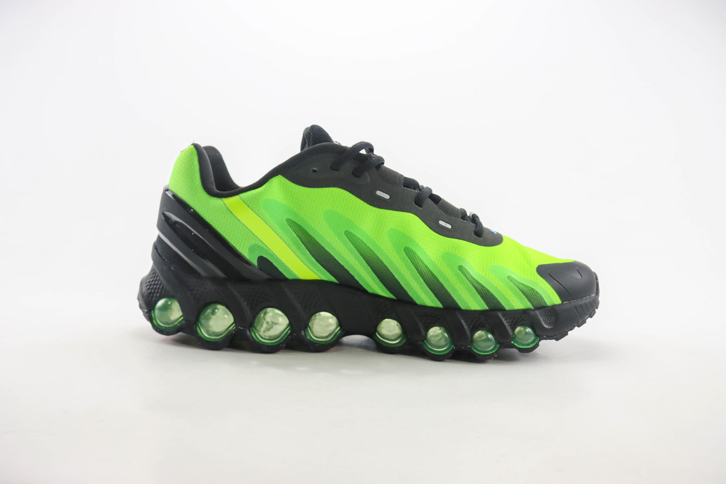 Nike Air Max Dn8 Black Green Strike