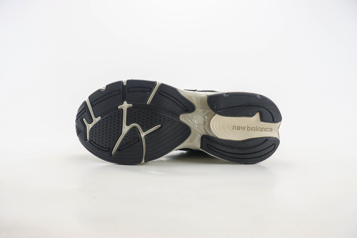 New Balance 2010 Black Shadow Grey