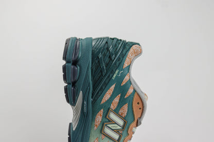 New Balance 1906W New Spruce Light Sparrow