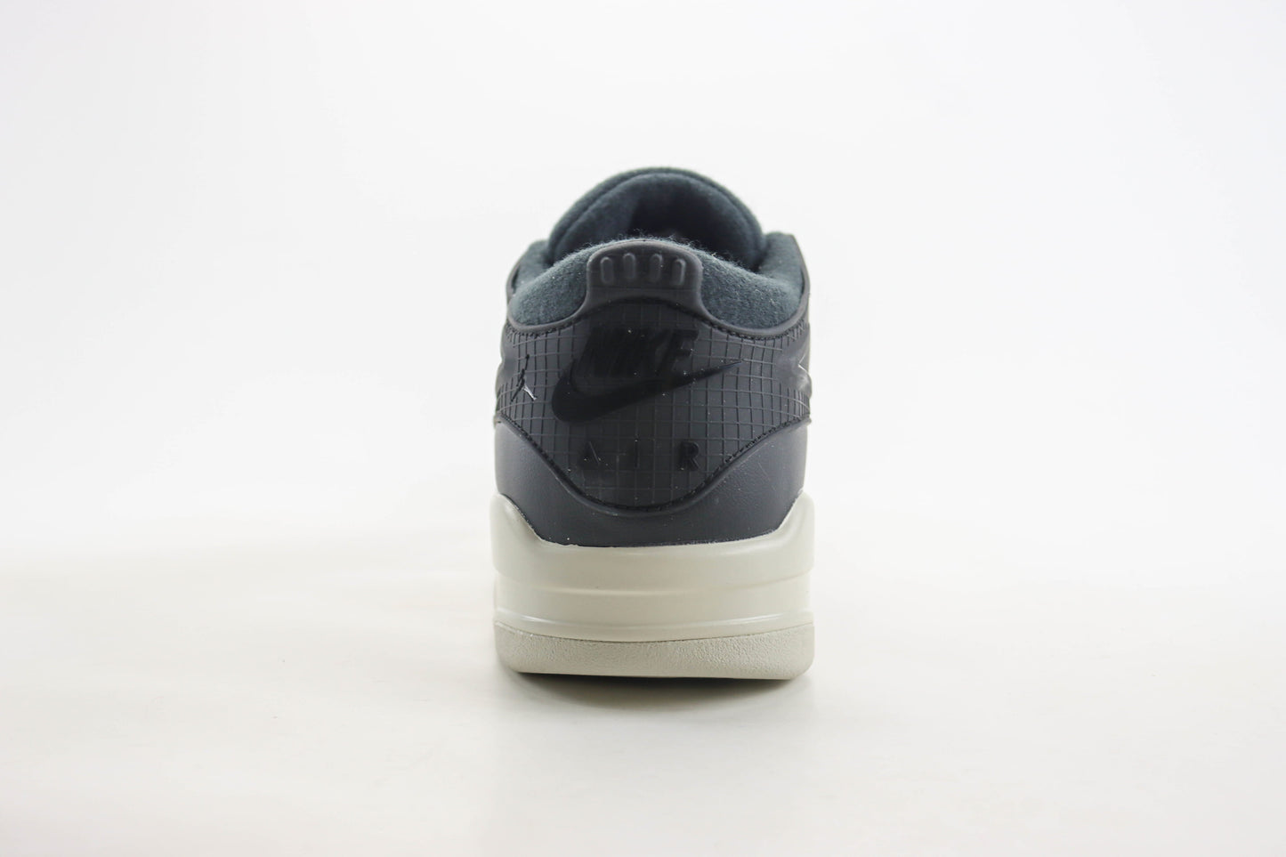 Nike Air Jordan 4 Retro OG New Black Light Bone
