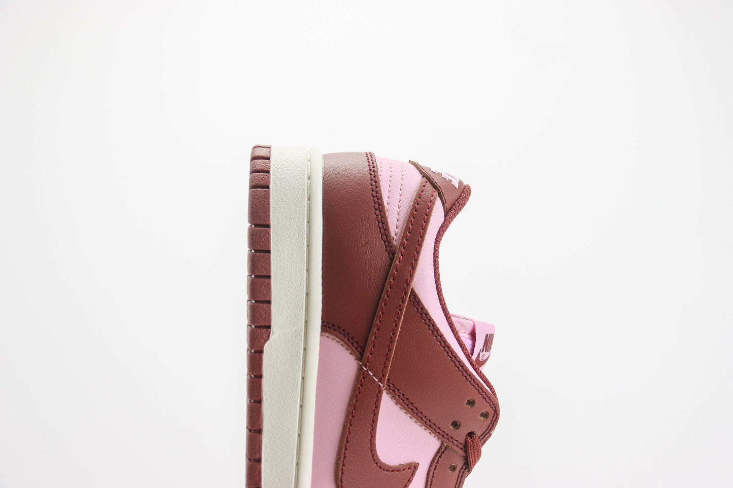 Nike Dunk Low Next Nature Dark Pony Elemental Pink