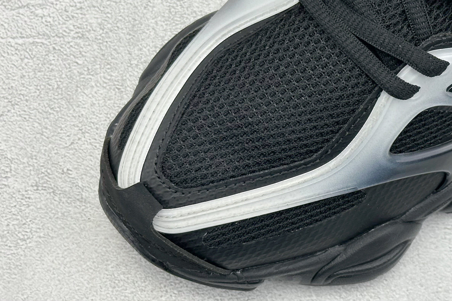 New Balance 9060 X RAINCLOUD Silver Metallic Black Cement