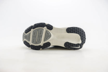 Nike Vomero 18 Black & Coconut Milk