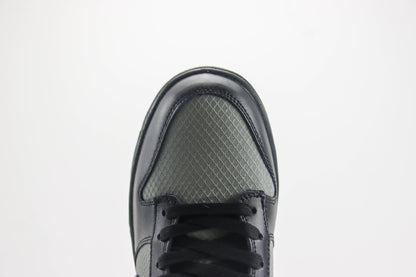 Nike Dunk Low SE Off Noir Smoke Grey