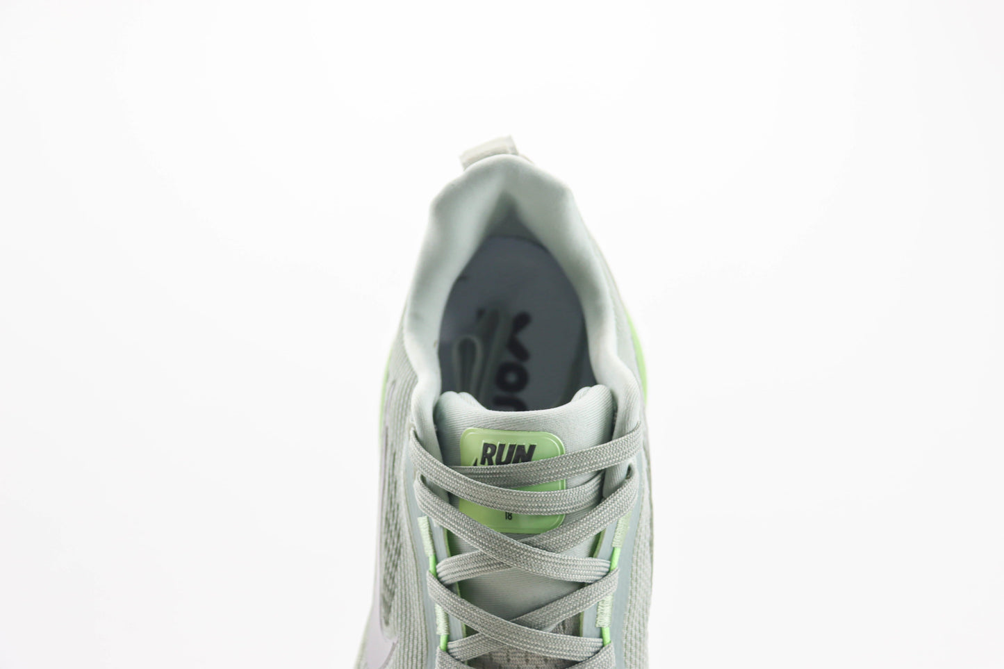 Nike Air Zoom Vomero 5 Dusty Olive