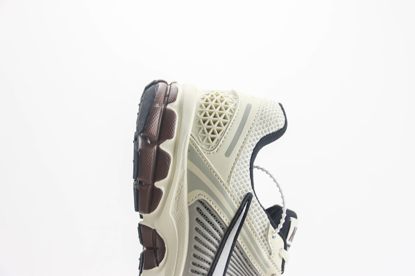 Nike Air Zoom Vomero 5 Phantom W