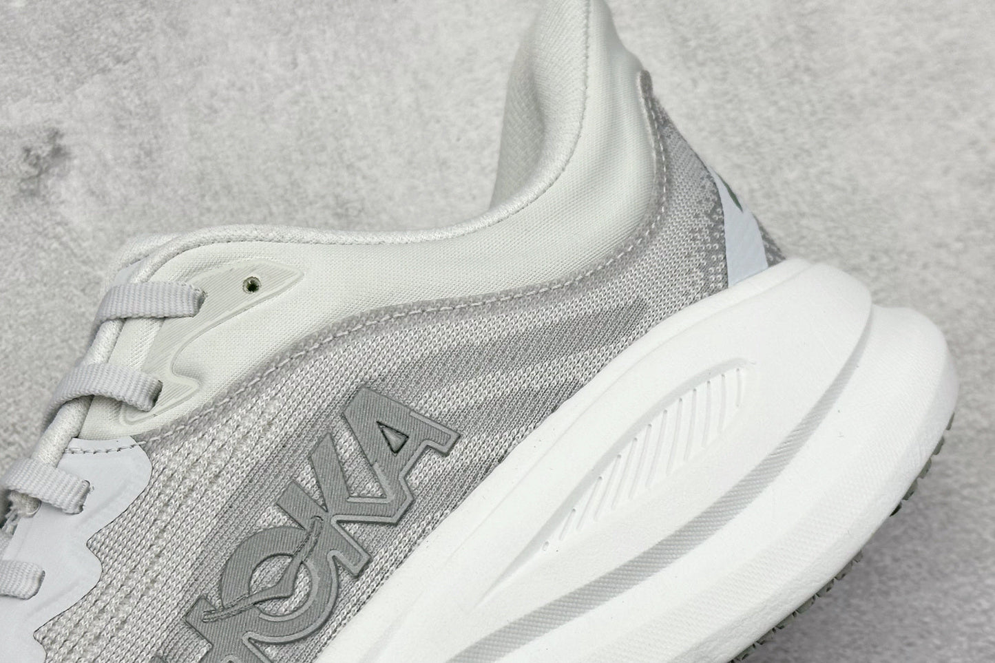 HOKA ONE ONE Bondi 9 Cosmic Grey Stardust