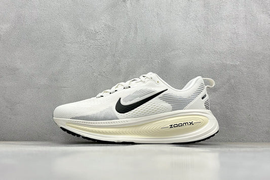 Nike Vomero 18 White & Electric Green