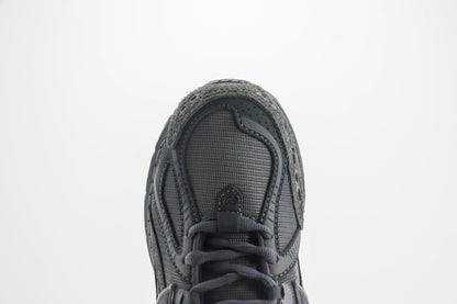 New Balance 1906R Greyscale