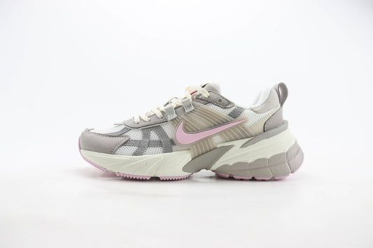 Nike V2K Run Sail Pink Foam Vast Grey