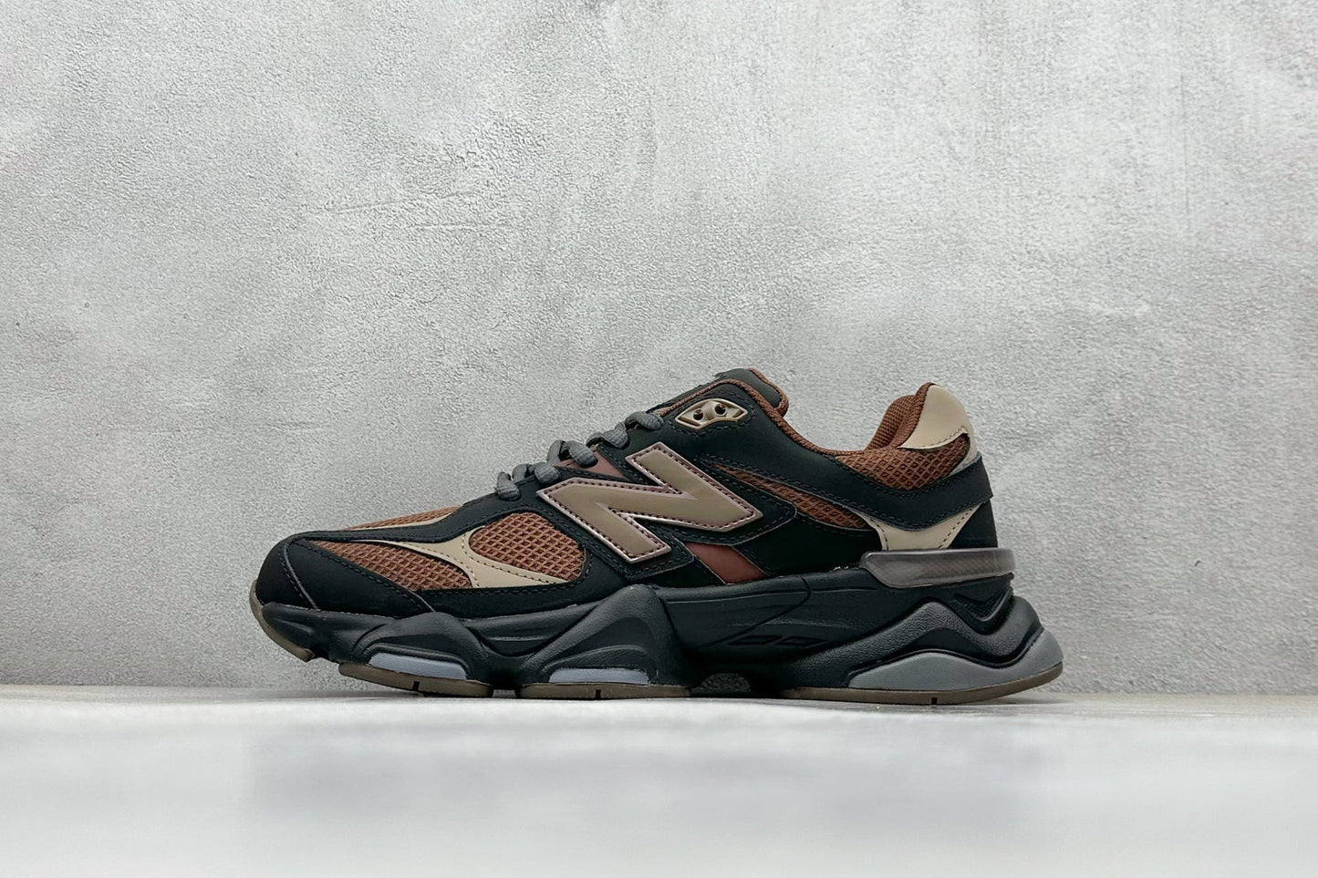 New Balance 9060 Phantom Rich Oak