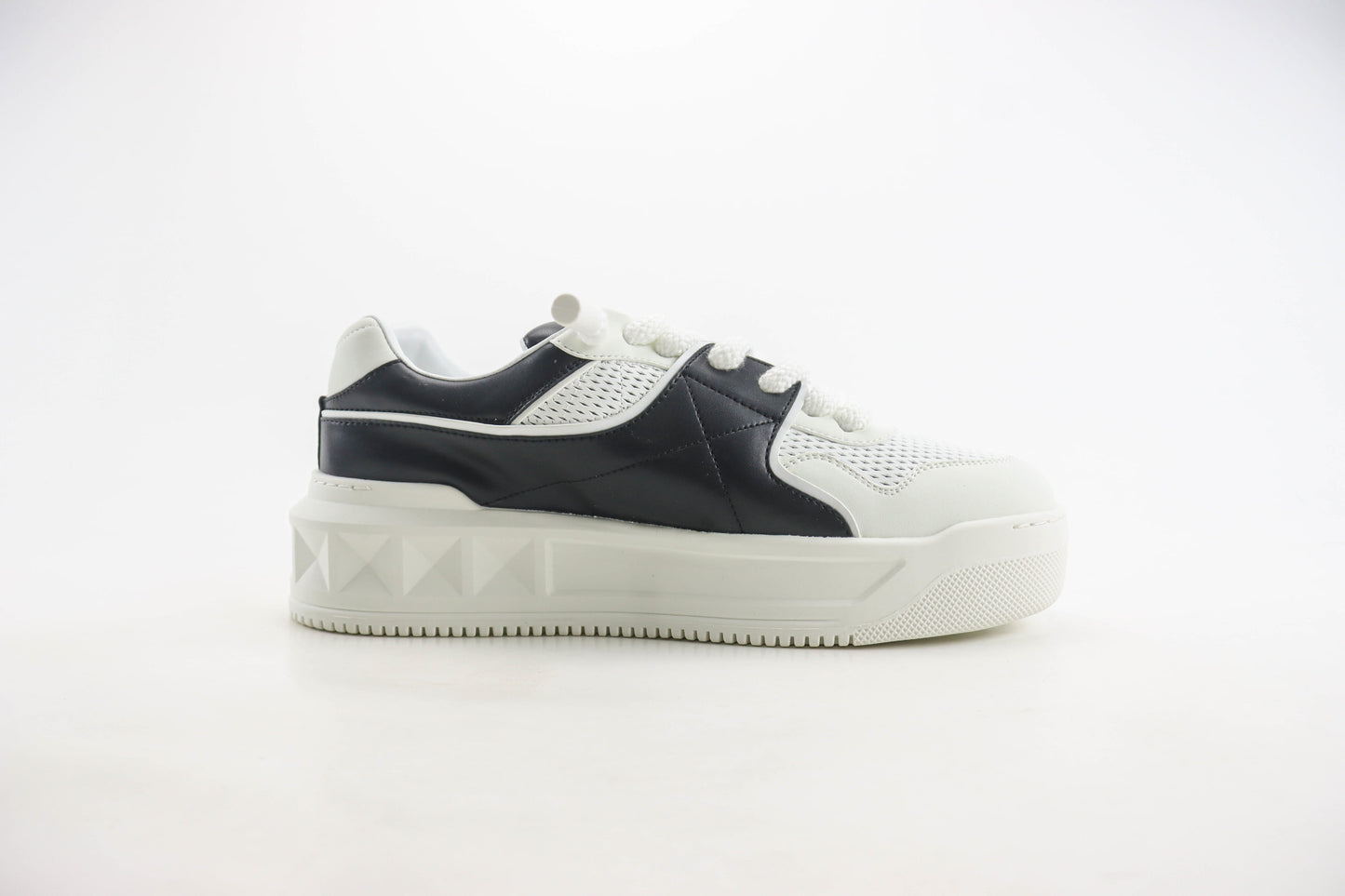 Valentino One Stud XL White Black Nappa Leather