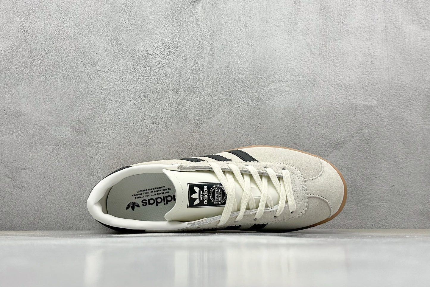 Adidas Stadt Chalk White Black Gum