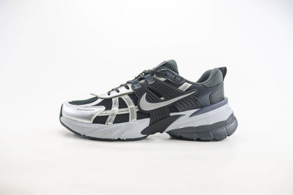 Nike V2K Run Black Metallic Silver