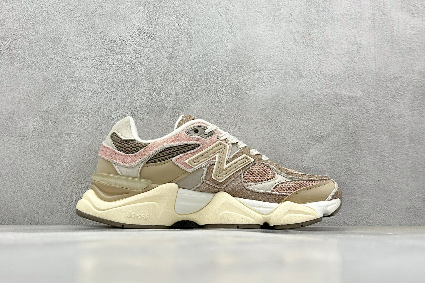 New Balance 9060 Beige Olivine