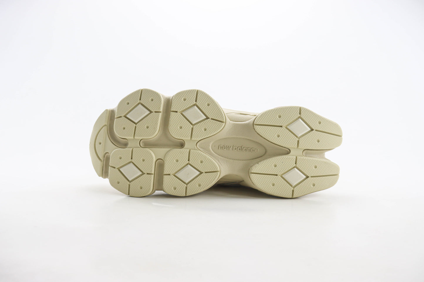 New Balance 9060 Bone & Sparrow