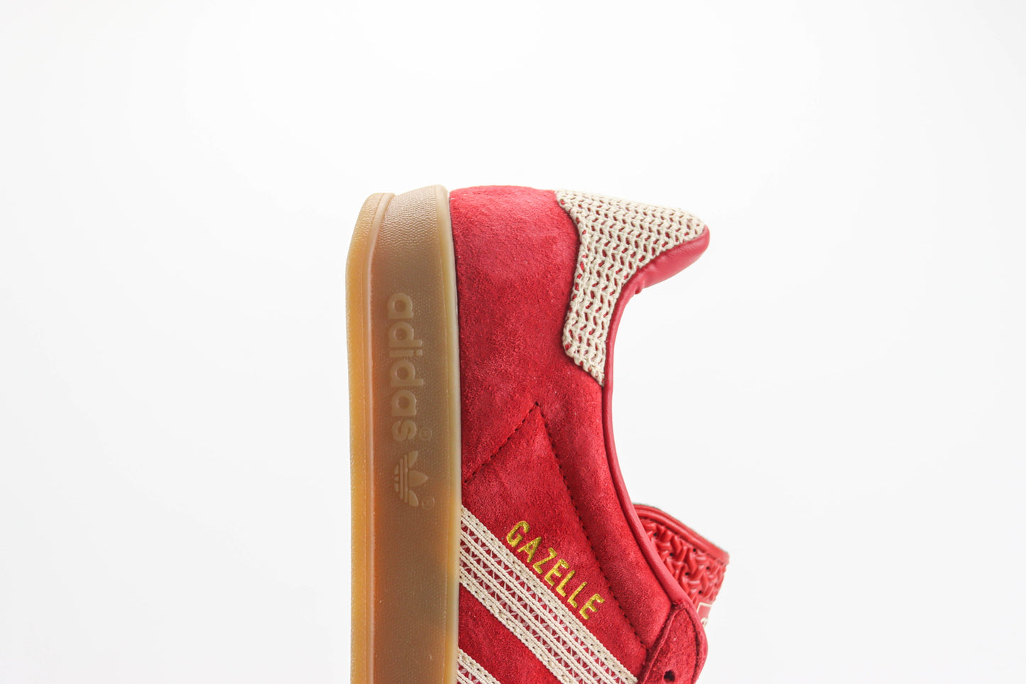 Adidas Gazelle Indoor etter Scarlet Wonder White Gum
