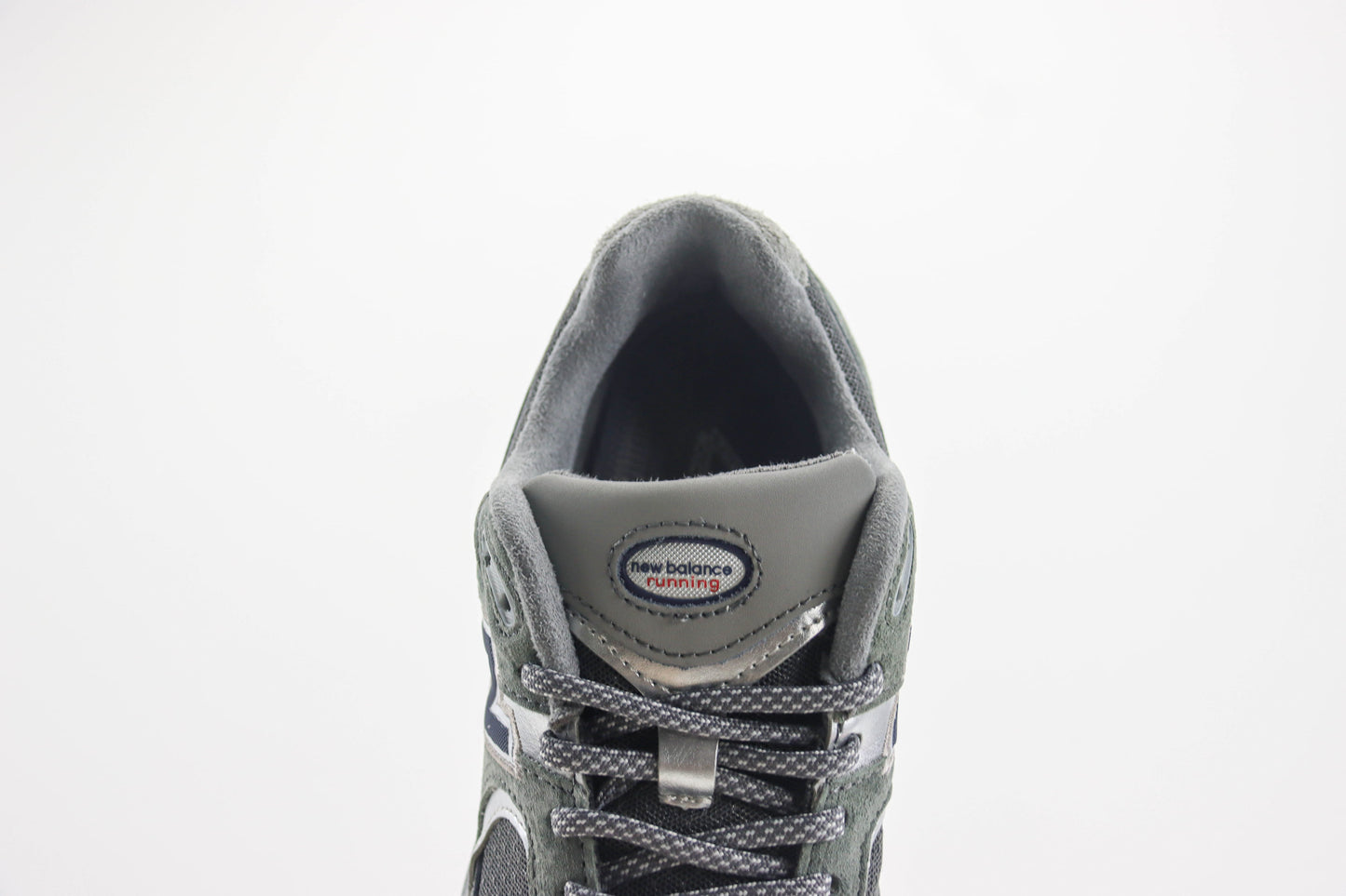 New Balance 2002R Light Grey
