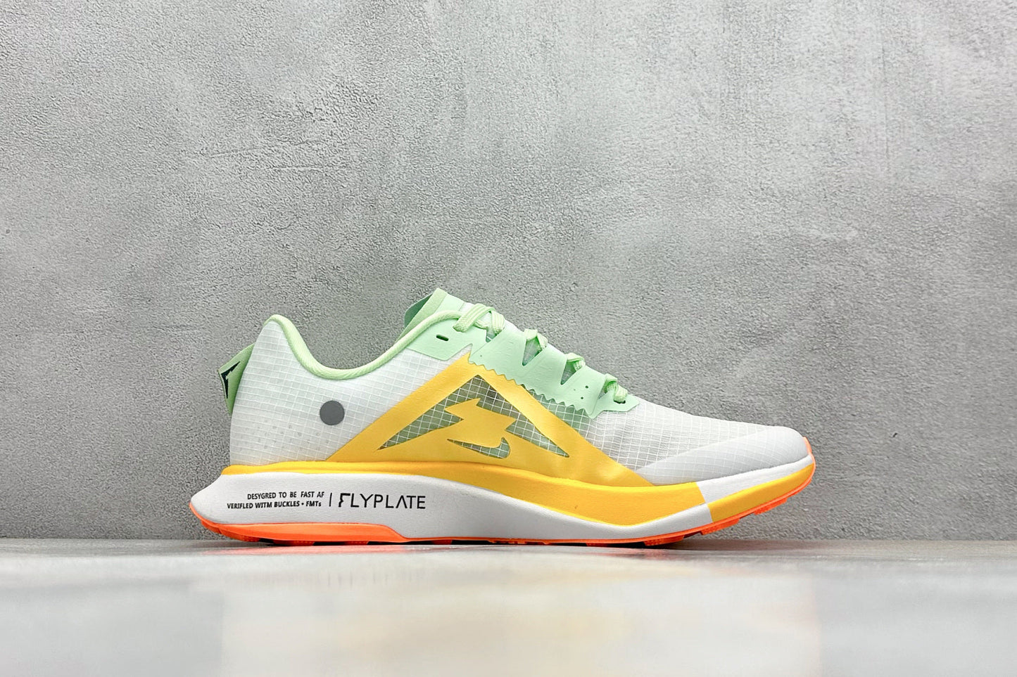 Nike ZoomX Ultrafly Trail Summit White Vapor Green