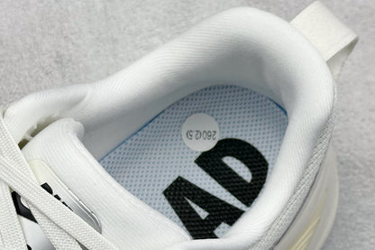Nike Vomero 18 White & Electric Green
