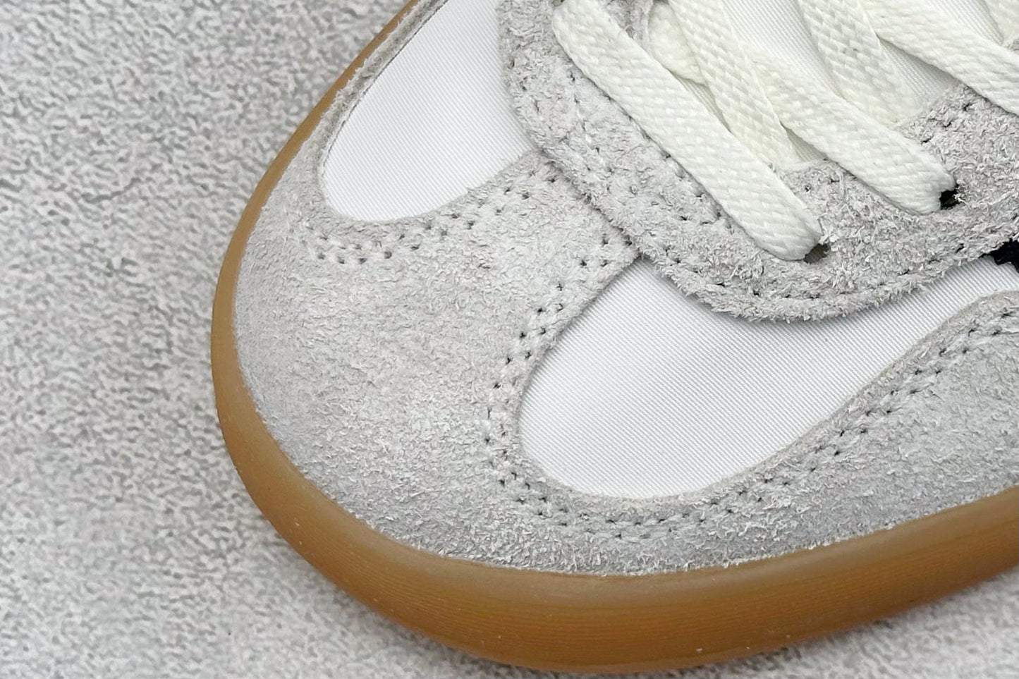 Adidas Originals Gazelle Indoor White Silver